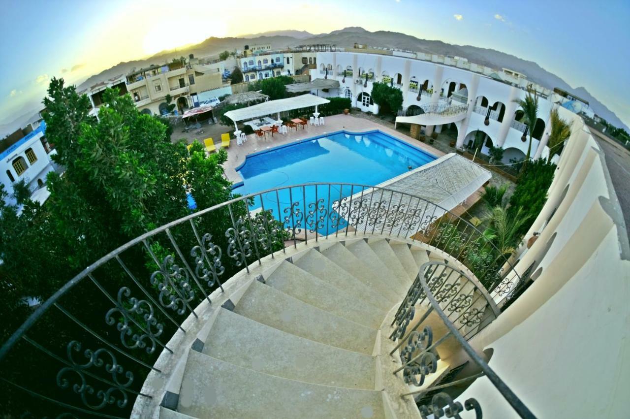Yassmina Hotel Дахаб Экстерьер фото